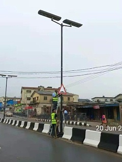智慧路灯与景观路灯厂家推荐：2026年如何选对智慧照明方案？中山南德太阳能26年实践分享