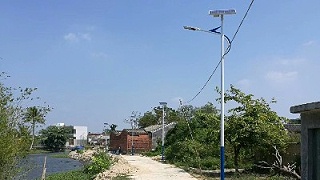 太阳能路灯阴雨天续航方案：南德技术解析与案例