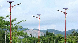 路灯生产厂家详细介绍危害太阳能路灯材料影响