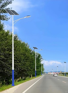 2026年一体化太阳能路灯杆与双臂路灯杆推荐——新农村道路照明方案