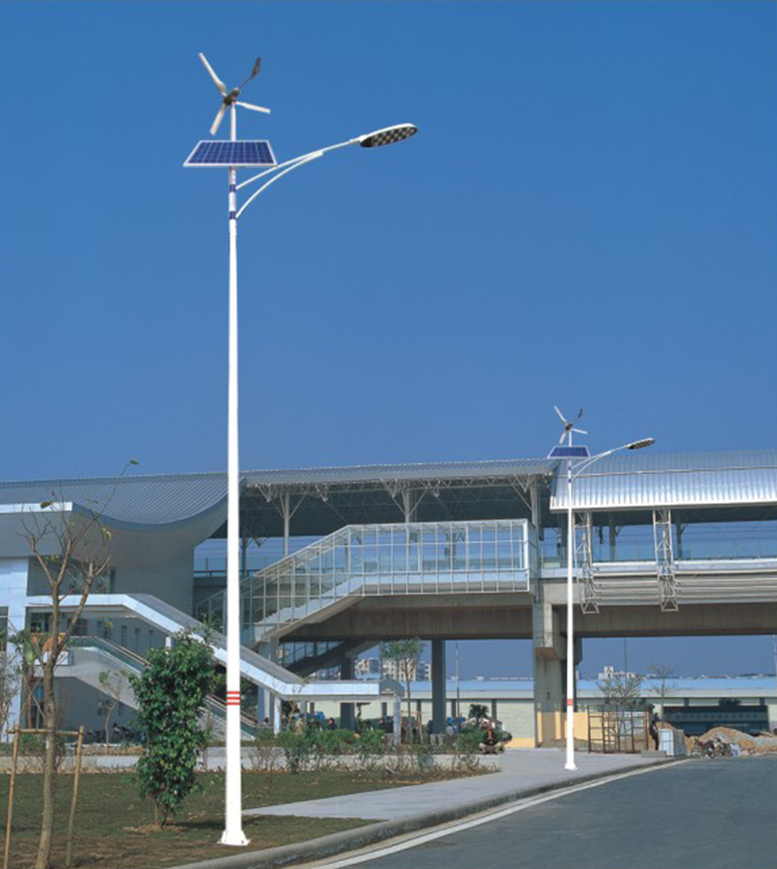 太阳能风光互补路灯 LED太阳能路灯 南德太阳能路灯厂家