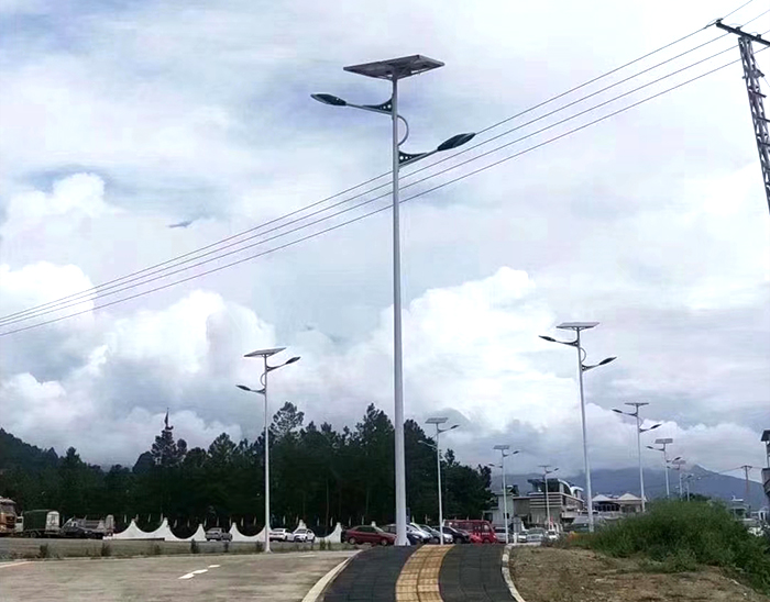 太阳能路灯 太阳能道路灯 太阳能路灯厂家
