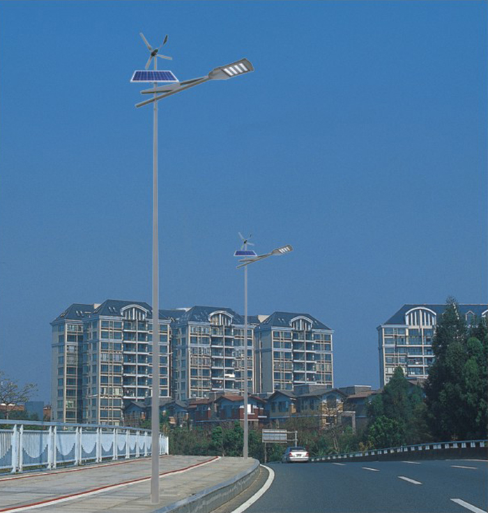 太阳能路灯 太阳能风光互补路灯 南德太阳能路灯厂家