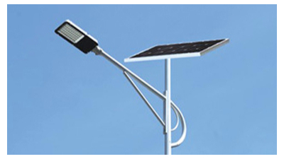 太阳能路灯检修，锂电池一体化灯口来解决困难