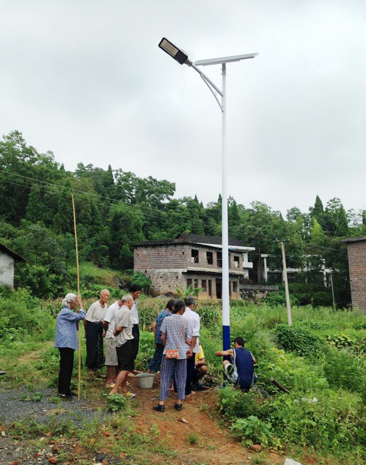 四川太阳能路灯_新农村太阳能路灯_南德太阳能路灯